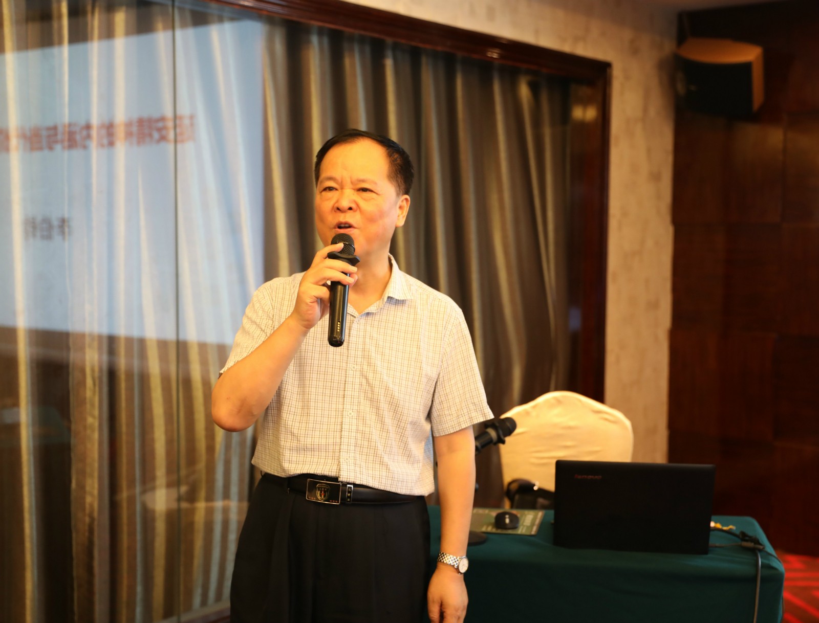 Ë®ÇéÐι«Ë¾¾ÙÐС°ºëÑïÑÓ°²¾«Éñ¡±×¨Ìâ½²×ù Ë®ÇéÐι«Ë¾¾ÙÐС°ºëÑïÑÓ°²¾«Éñ¡±×¨Ìâ½²×ù